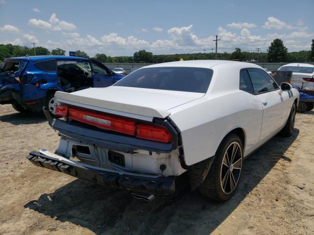 Photo 3 VIN: 2C3CDYAG2DH669968 - DODGE CHALLENGER 