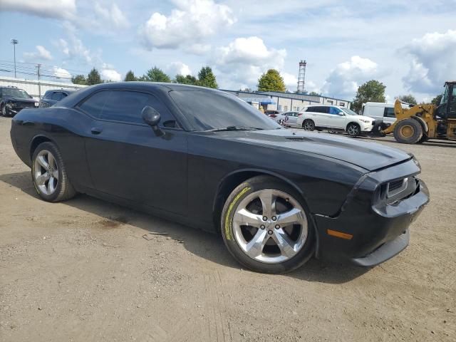 Photo 3 VIN: 2C3CDYAG2DH674815 - DODGE CHALLENGER 