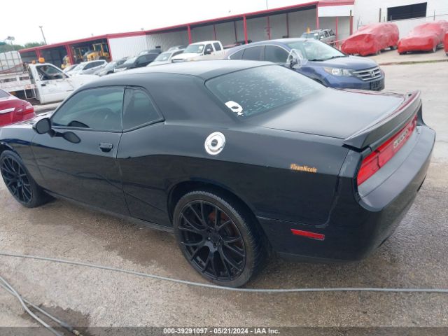 Photo 2 VIN: 2C3CDYAG2EH126539 - DODGE CHALLENGER 