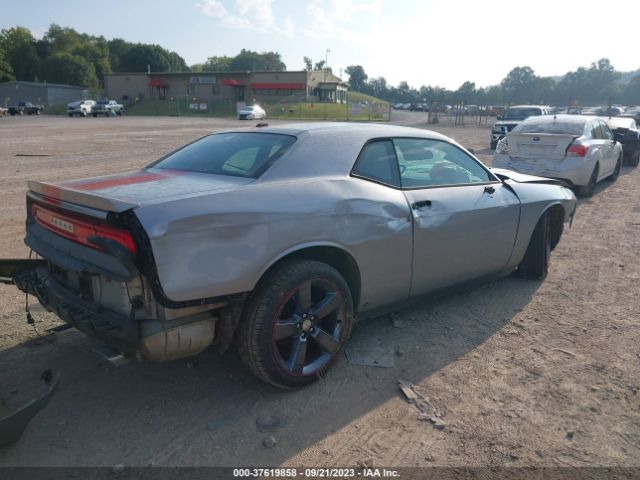 Photo 3 VIN: 2C3CDYAG2EH154390 - DODGE CHALLENGER 