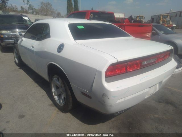 Photo 2 VIN: 2C3CDYAG2EH184005 - DODGE CHALLENGER 