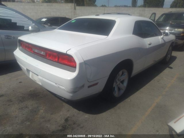 Photo 3 VIN: 2C3CDYAG2EH184005 - DODGE CHALLENGER 