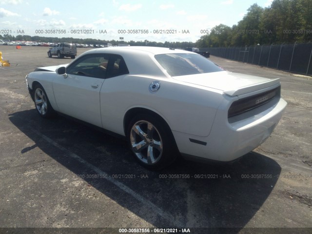 Photo 2 VIN: 2C3CDYAG2EH203961 - DODGE CHALLENGER 