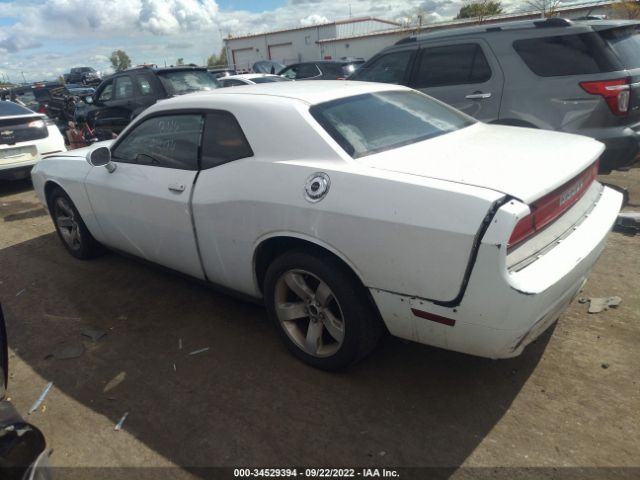 Photo 2 VIN: 2C3CDYAG3CH204291 - DODGE CHALLENGER 