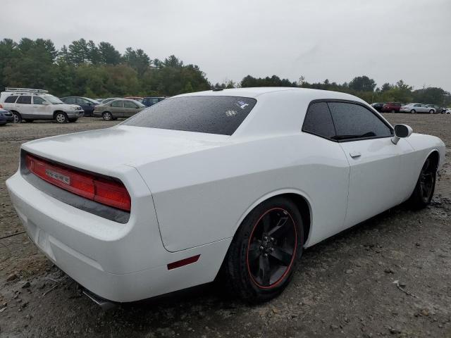 Photo 2 VIN: 2C3CDYAG3DH536426 - DODGE CHALLENGER 