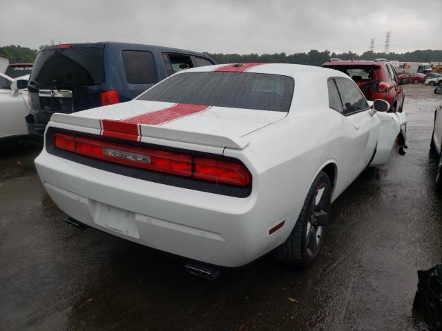 Photo 3 VIN: 2C3CDYAG3DH545028 - DODGE CHALLENGER 