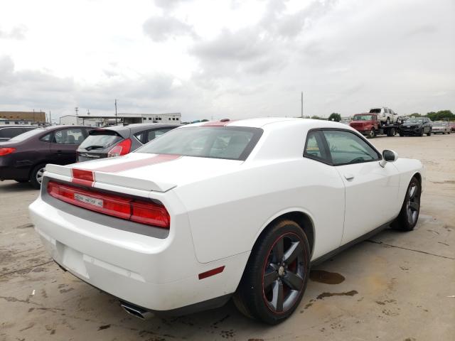 Photo 3 VIN: 2C3CDYAG3DH549600 - DODGE CHALLENGER 