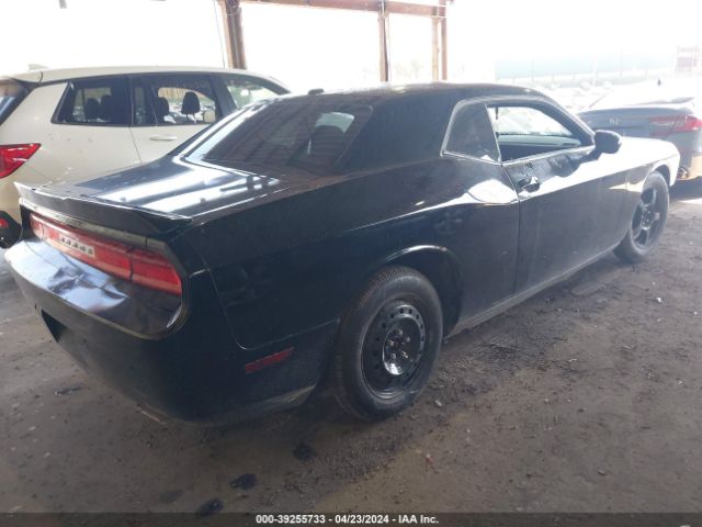 Photo 3 VIN: 2C3CDYAG3DH553890 - DODGE CHALLENGER 