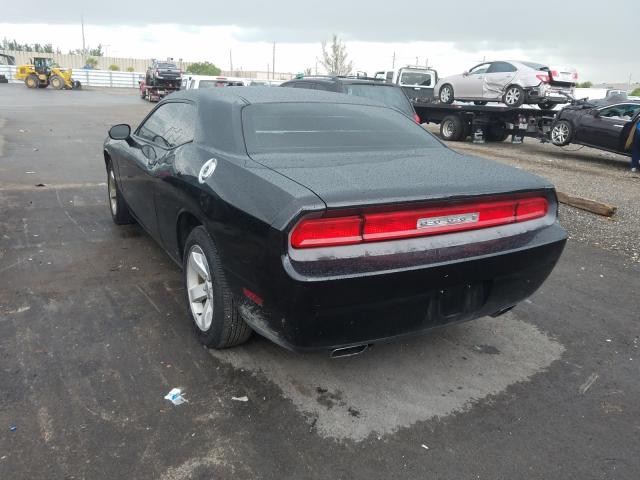 Photo 2 VIN: 2C3CDYAG3DH646022 - DODGE CHALLENGER 