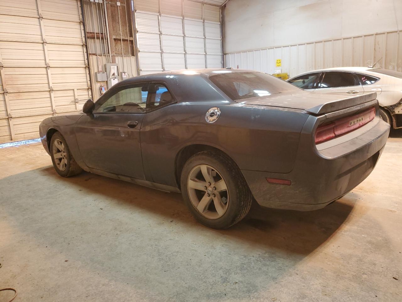 Photo 1 VIN: 2C3CDYAG3DH674550 - DODGE CHALLENGER 