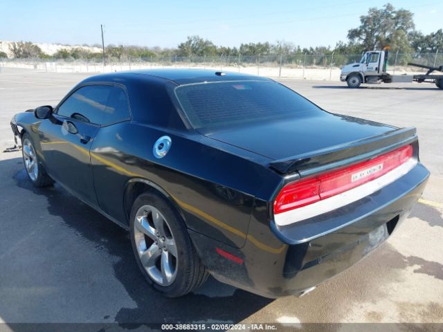 Photo 2 VIN: 2C3CDYAG3EH104498 - DODGE CHALLENGER 