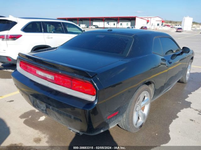 Photo 3 VIN: 2C3CDYAG3EH104498 - DODGE CHALLENGER 