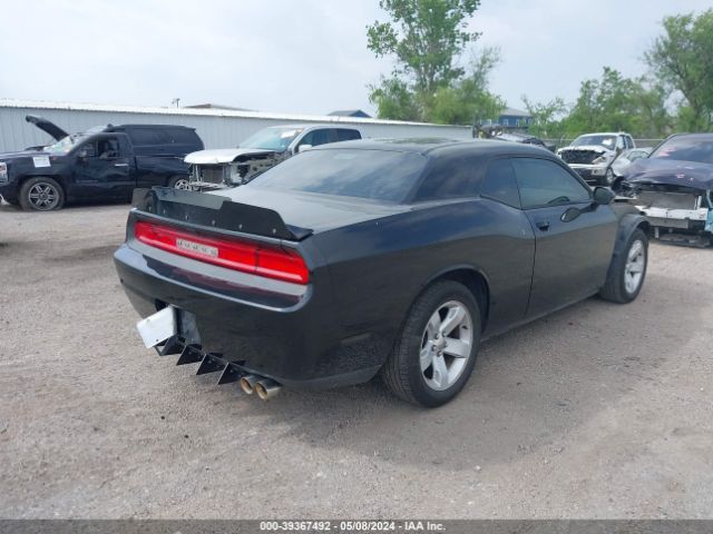 Photo 3 VIN: 2C3CDYAG3EH110981 - DODGE CHALLENGER 