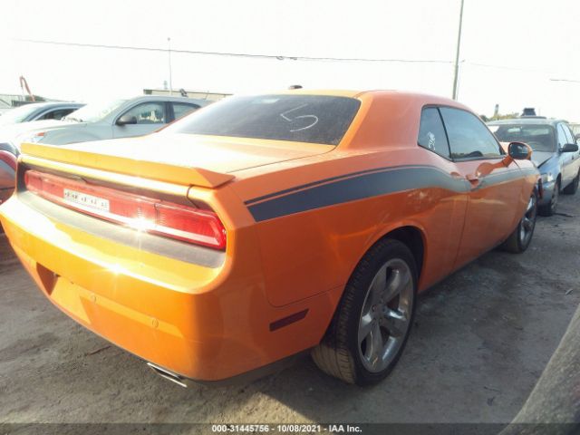 Photo 3 VIN: 2C3CDYAG3EH154348 - DODGE CHALLENGER 