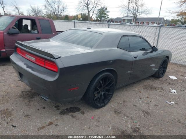 Photo 3 VIN: 2C3CDYAG3EH284226 - DODGE CHALLENGER 