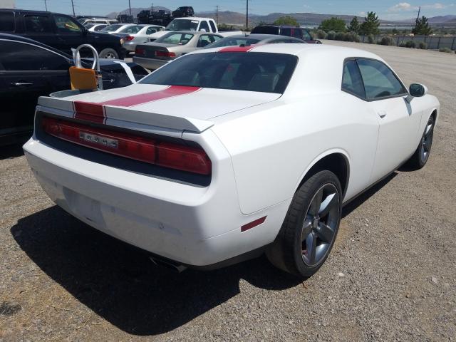 Photo 3 VIN: 2C3CDYAG3EH307603 - DODGE CHALLENGER 