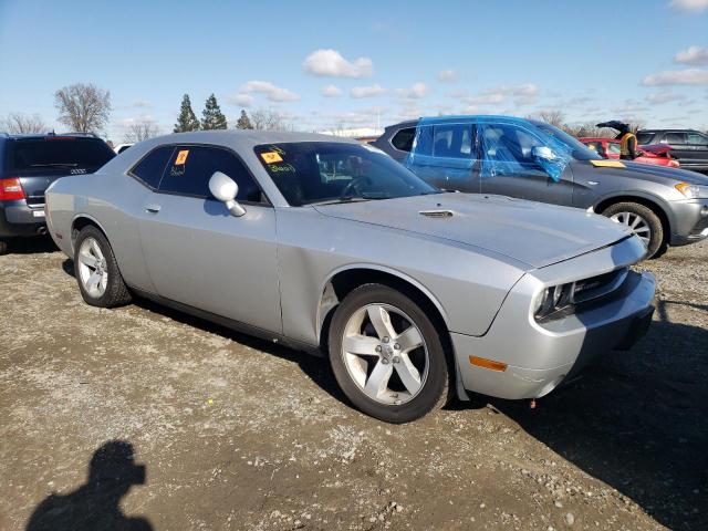 Photo 3 VIN: 2C3CDYAG4CH100702 - DODGE CHALLENGER 