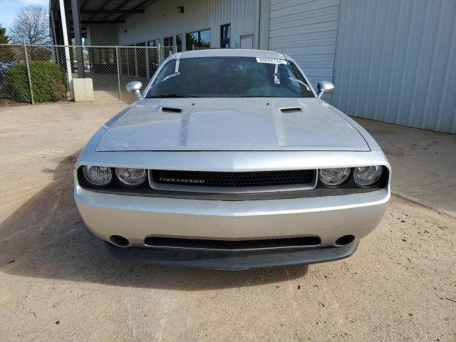 Photo 4 VIN: 2C3CDYAG4CH262197 - DODGE CHALLENGER 