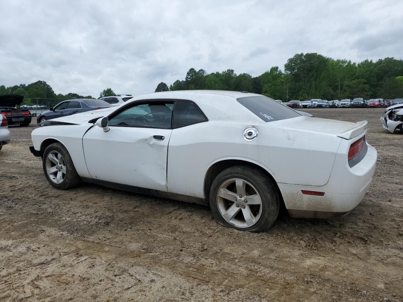 Photo 1 VIN: 2C3CDYAG4DH530537 - DODGE CHALLENGER 