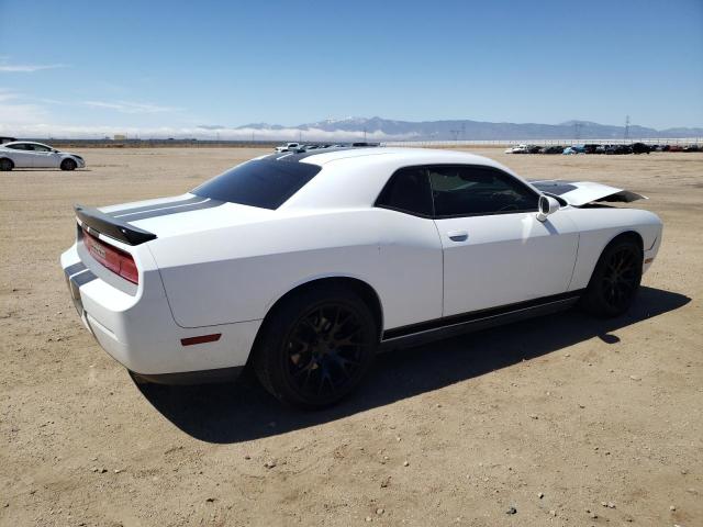 Photo 2 VIN: 2C3CDYAG4DH530912 - DODGE CHALLENGER 