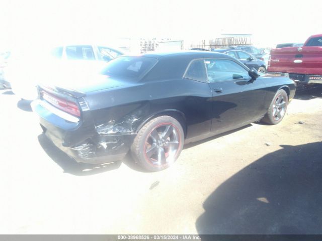 Photo 3 VIN: 2C3CDYAG4DH604054 - DODGE CHALLENGER 