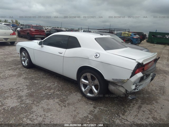 Photo 2 VIN: 2C3CDYAG4EH214833 - DODGE CHALLENGER 