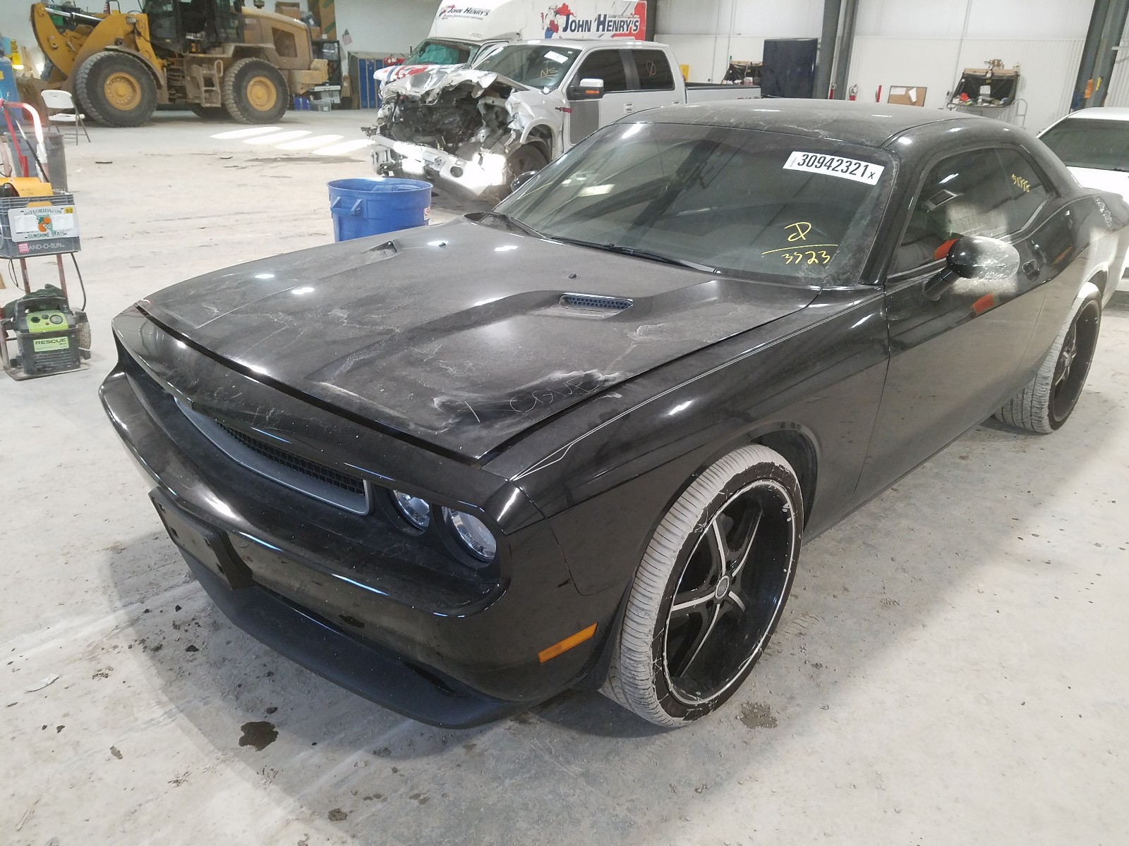 Photo 1 VIN: 2C3CDYAG4EH233723 - DODGE CHALLENGER 