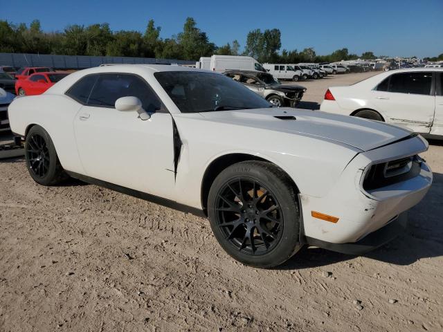 Photo 3 VIN: 2C3CDYAG4EH299348 - DODGE CHALLENGER 