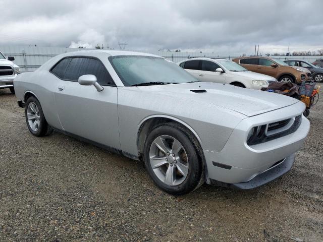 Photo 3 VIN: 2C3CDYAG5CH134423 - DODGE CHALLENGER 