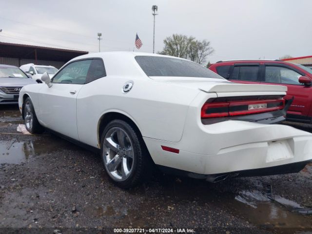 Photo 2 VIN: 2C3CDYAG5CH226213 - DODGE CHALLENGER 