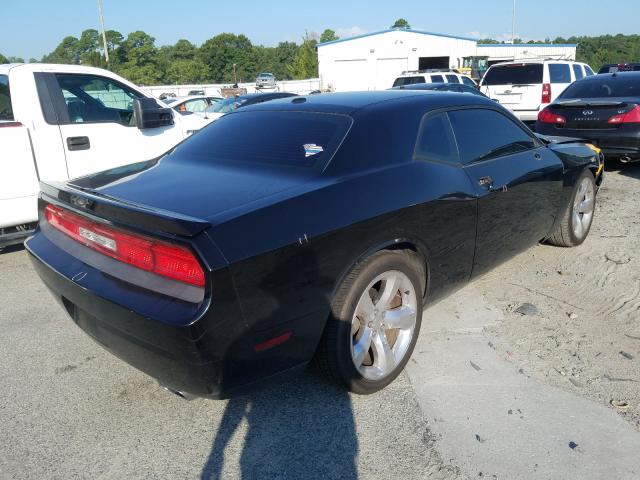 Photo 3 VIN: 2C3CDYAG5CH259213 - DODGE CHALLENGER 