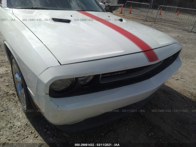 Photo 5 VIN: 2C3CDYAG5DH531065 - DODGE CHALLENGER 