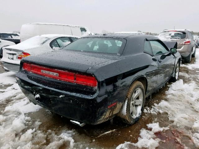 Photo 3 VIN: 2C3CDYAG5DH708942 - DODGE CHALLENGER 