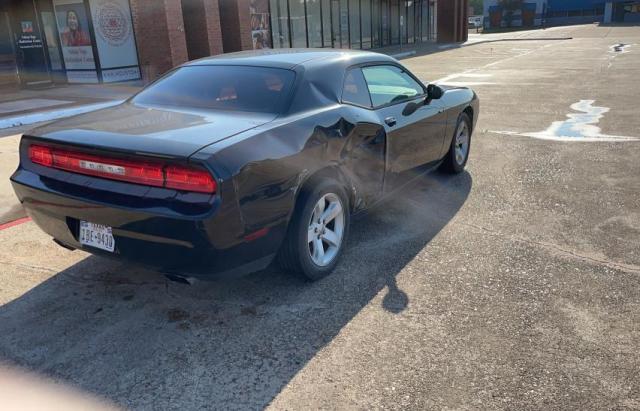 Photo 3 VIN: 2C3CDYAG5EH107435 - DODGE CHALLENGER 