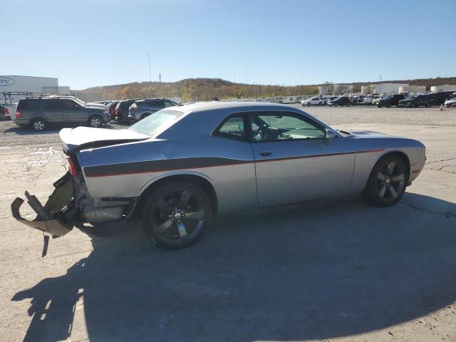 Photo 2 VIN: 2C3CDYAG5EH139561 - DODGE CHALLENGER 