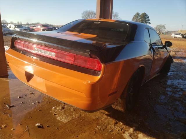 Photo 3 VIN: 2C3CDYAG5EH213142 - DODGE CHALLENGER 