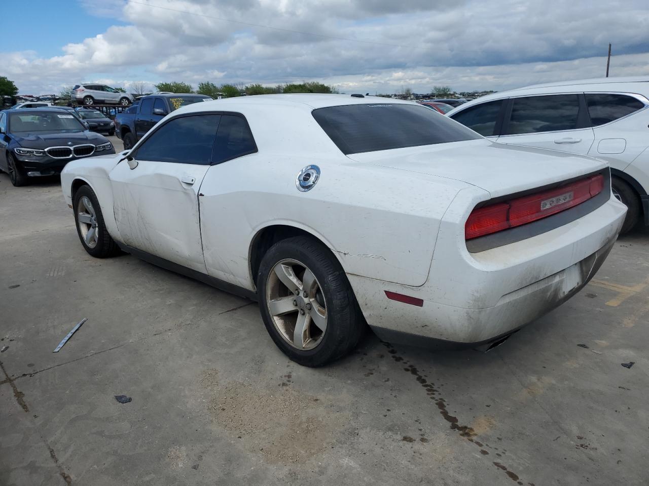 Photo 1 VIN: 2C3CDYAG5EH214825 - DODGE CHALLENGER 