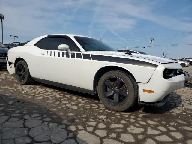 Photo 3 VIN: 2C3CDYAG6CH268681 - DODGE CHALLENGER 