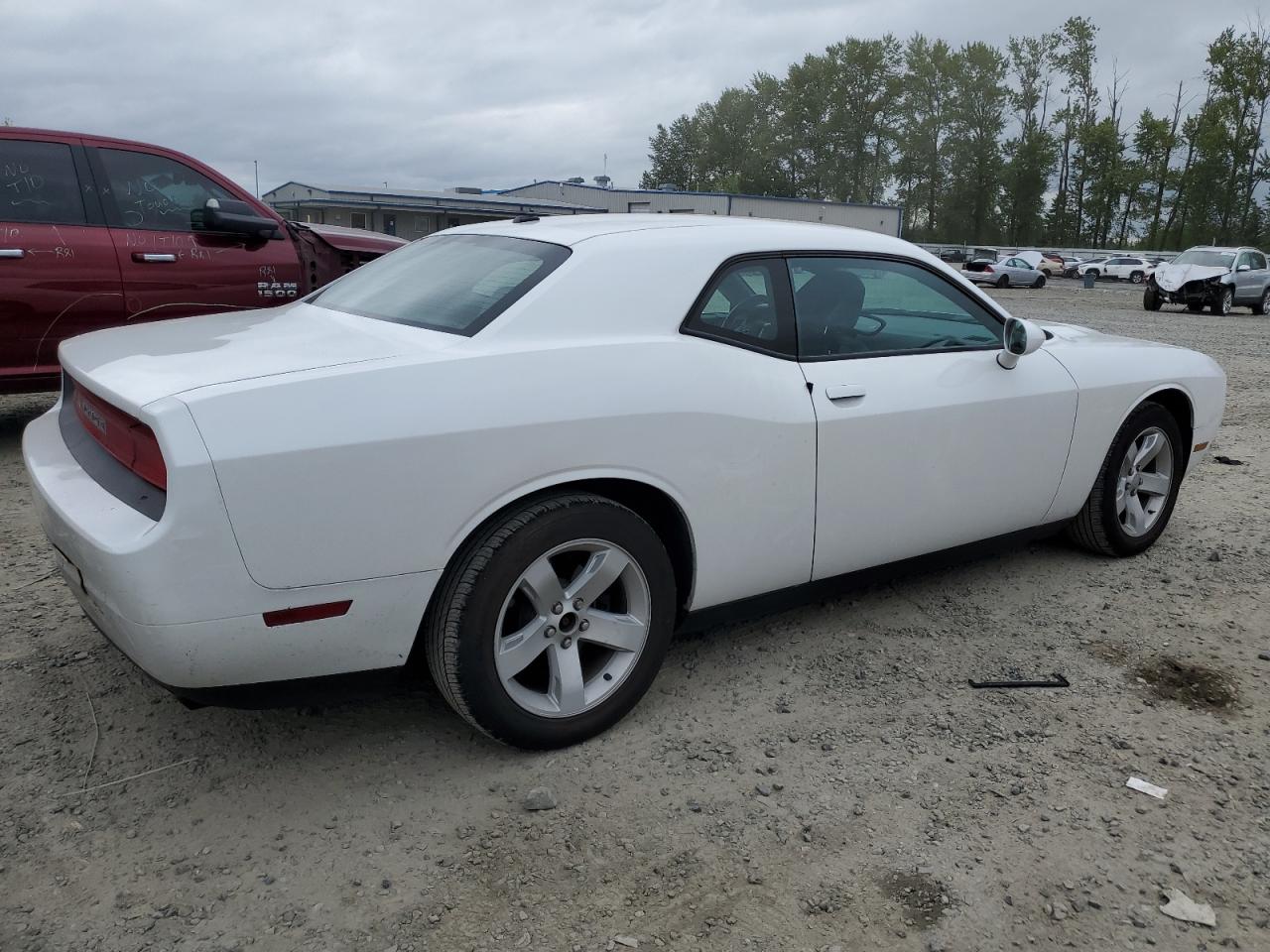 Photo 2 VIN: 2C3CDYAG6DH510872 - DODGE CHALLENGER 