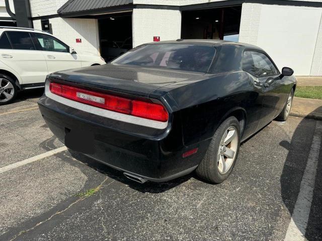 Photo 3 VIN: 2C3CDYAG6DH549011 - DODGE CHALLENGER 