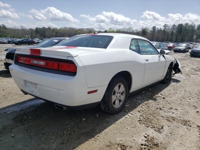 Photo 3 VIN: 2C3CDYAG6DH595597 - DODGE CHALLENGER 