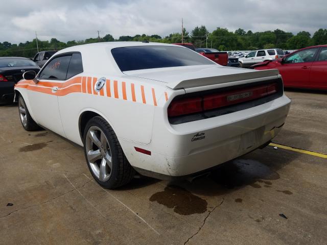 Photo 2 VIN: 2C3CDYAG6DH649013 - DODGE CHALLENGER 