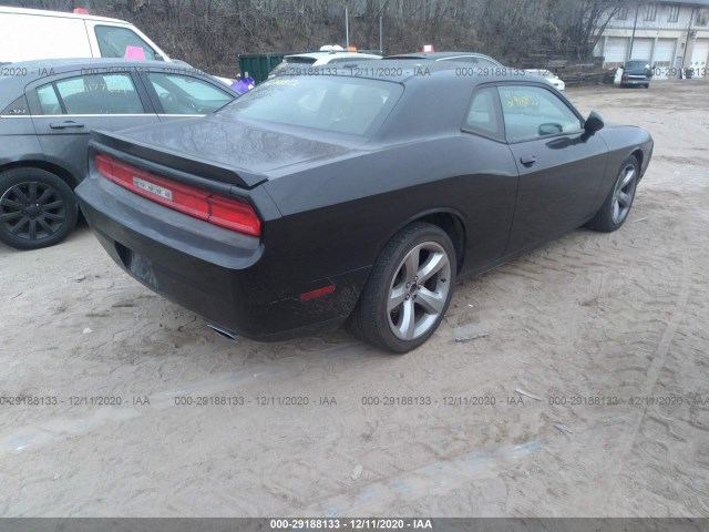 Photo 3 VIN: 2C3CDYAG6DH649464 - DODGE CHALLENGER 