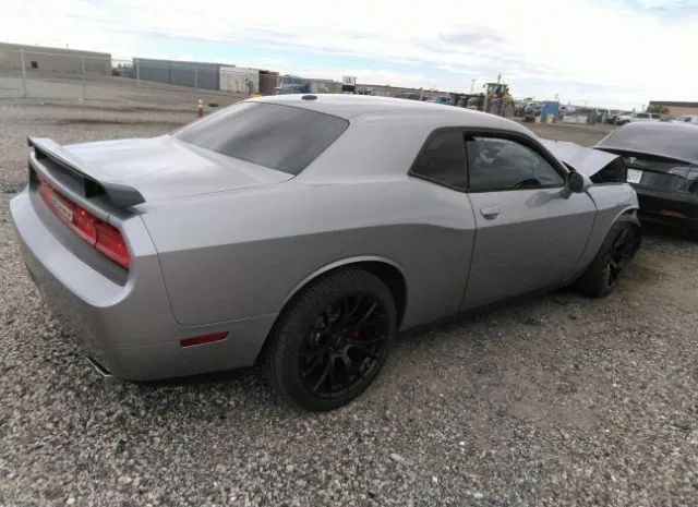 Photo 3 VIN: 2C3CDYAG6DH724793 - DODGE CHALLENGER 