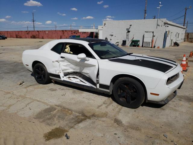 Photo 3 VIN: 2C3CDYAG6EH313265 - DODGE CHALLENGER 