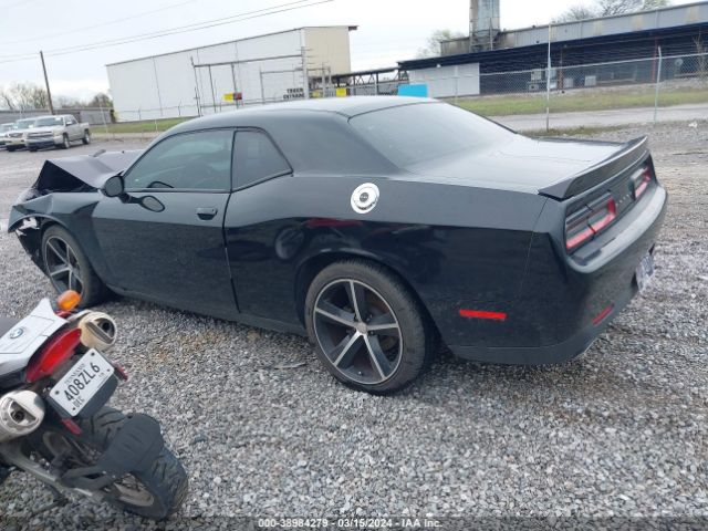 Photo 2 VIN: 2C3CDYAG7DH530872 - DODGE CHALLENGER 