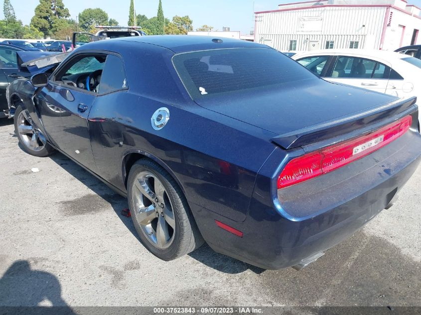 Photo 2 VIN: 2C3CDYAG7DH604033 - DODGE CHALLENGER 