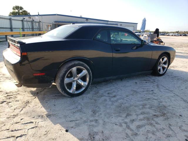 Photo 2 VIN: 2C3CDYAG7DH605750 - DODGE CHALLENGER 