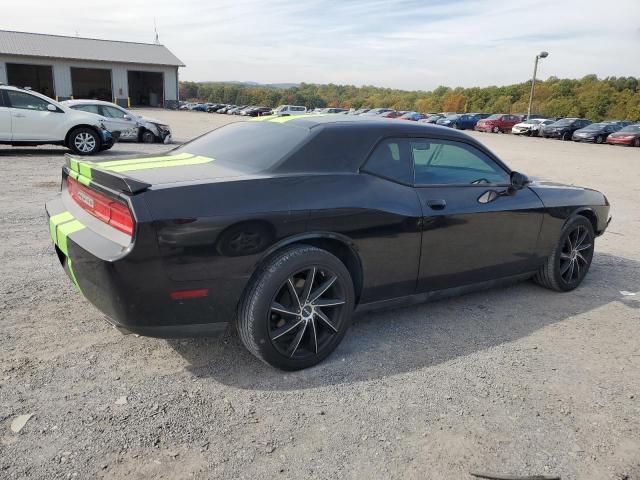 Photo 2 VIN: 2C3CDYAG7DH700440 - DODGE CHALLENGER 