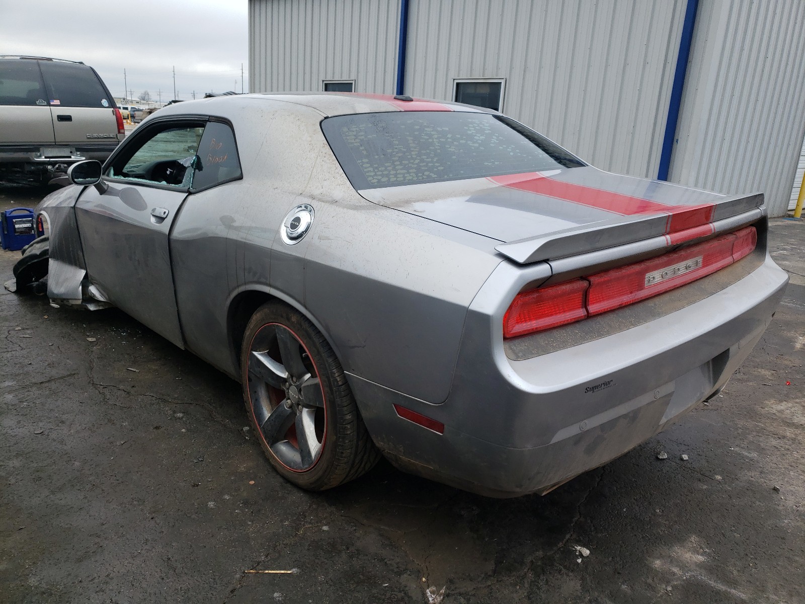 Photo 2 VIN: 2C3CDYAG7EH185585 - DODGE CHALLENGER 